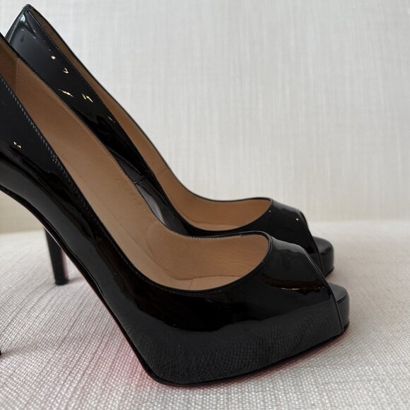 Christian Louboutin Very Prive 120 Black Patent Leather Heels - Picture 4 of 16